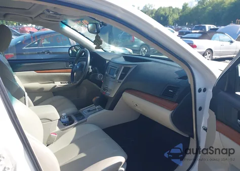 2013 Subaru Outback 2.5I Limited из США, поврежденный, VIN 4S4BRBKC2D3234898